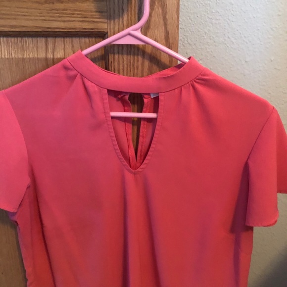 Maurice’s open neck shirt. - Picture 2 of 3